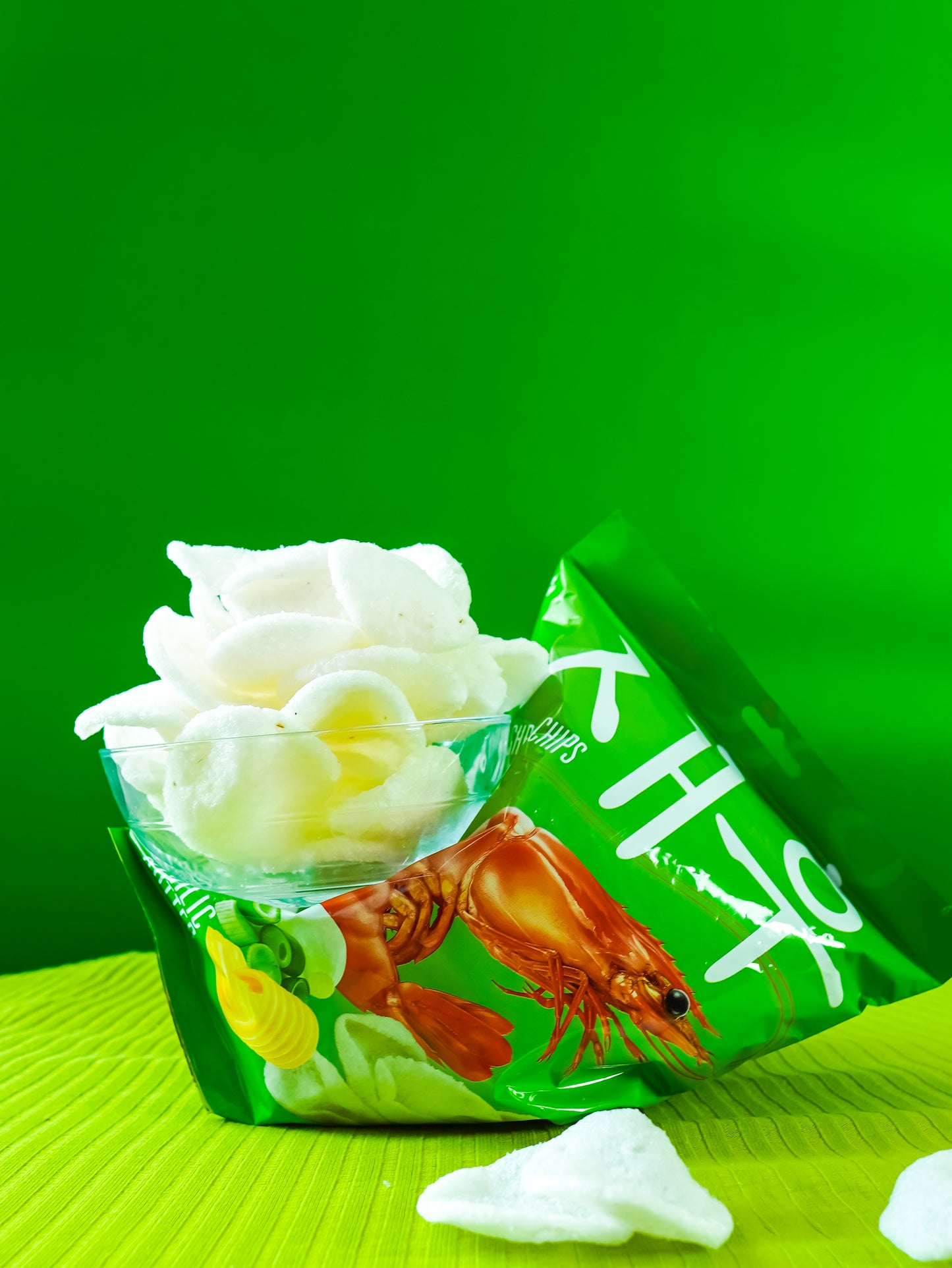 Shrips Prawn Crackers with creamy garlic flavour, 50 gr.